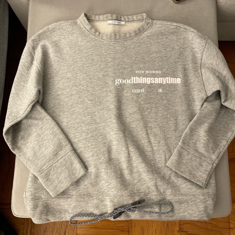 Oversized Goodthingsanytime sweater shirt Size S.